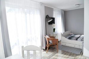 WYSOKOŚĆ ŻYRAFY - apartament 2 os.