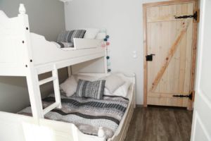 PINGWINA FRAK, sypialnia - apartament 4-5 os.